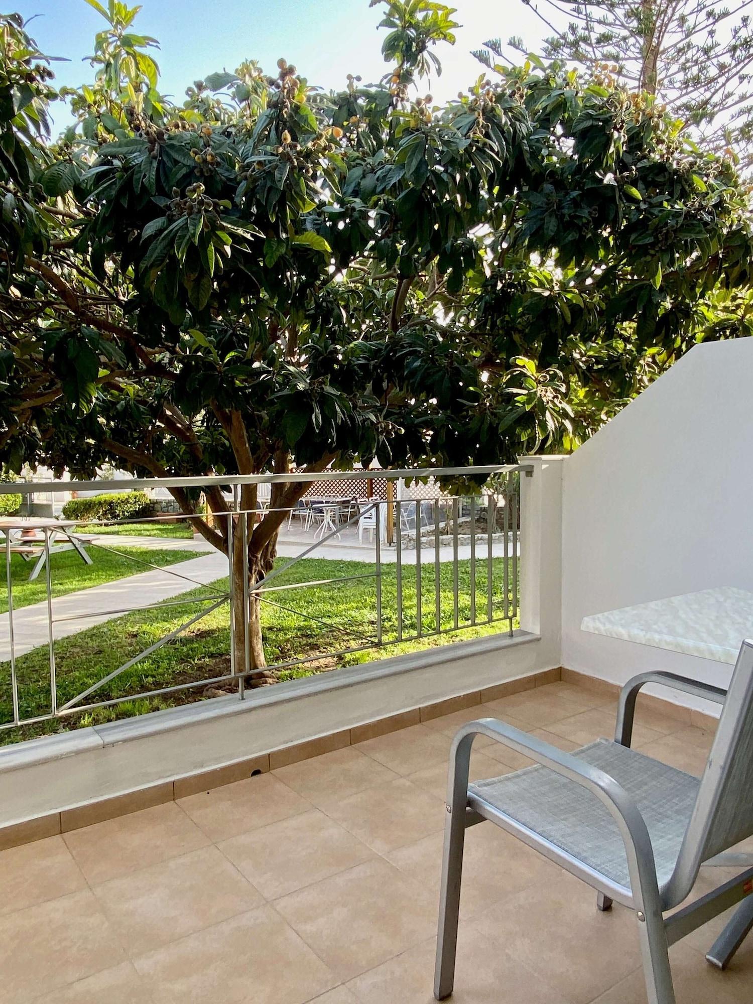 Manolis Apartments Плакіас Екстер'єр фото