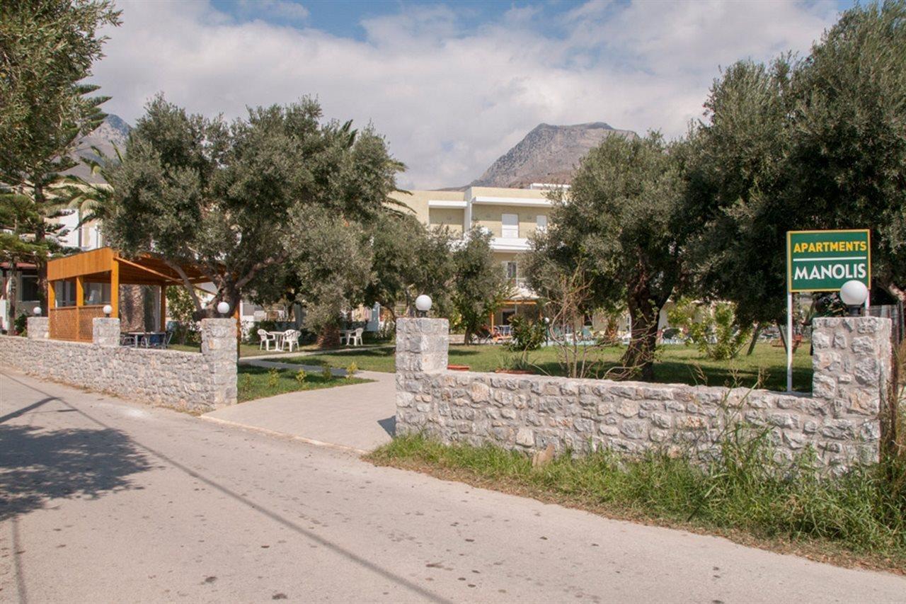 Manolis Apartments Плакіас Екстер'єр фото